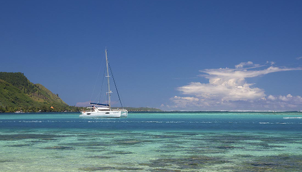 Moorea catamaran